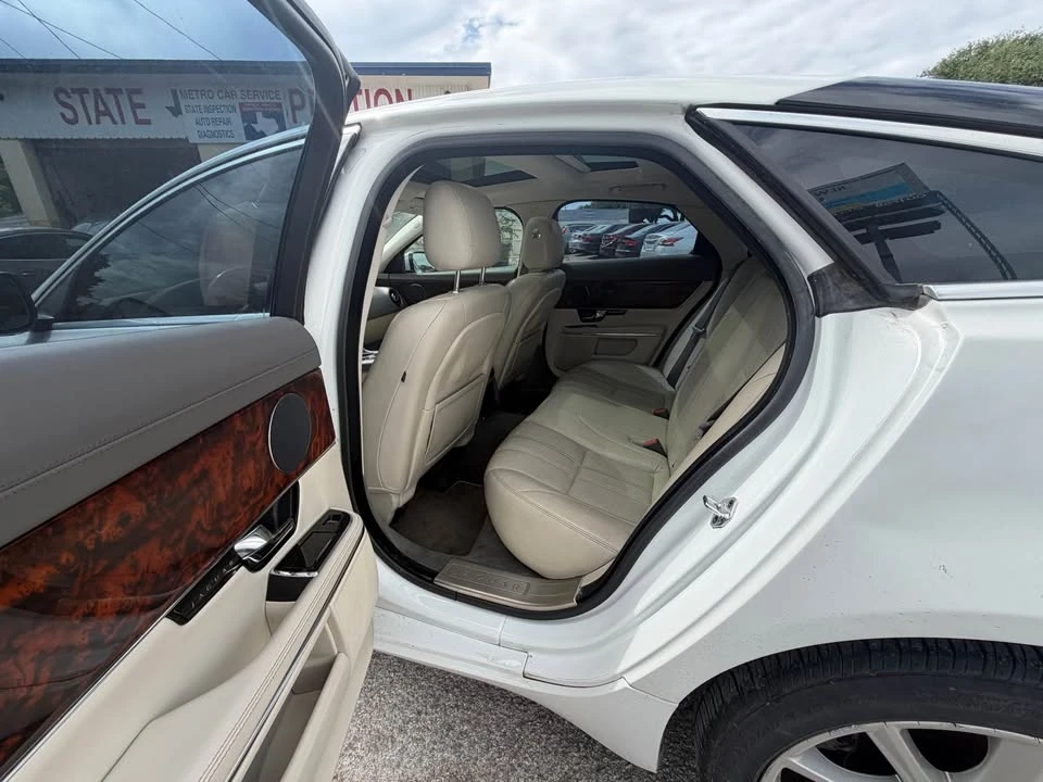 2011 Jaguar X351 XJ - Image 6 of 13