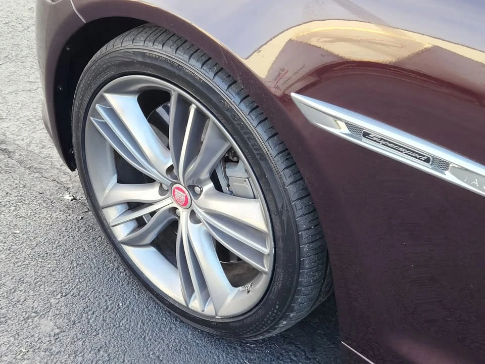 2011 Jaguar X351 XJ - Image 6 of 20