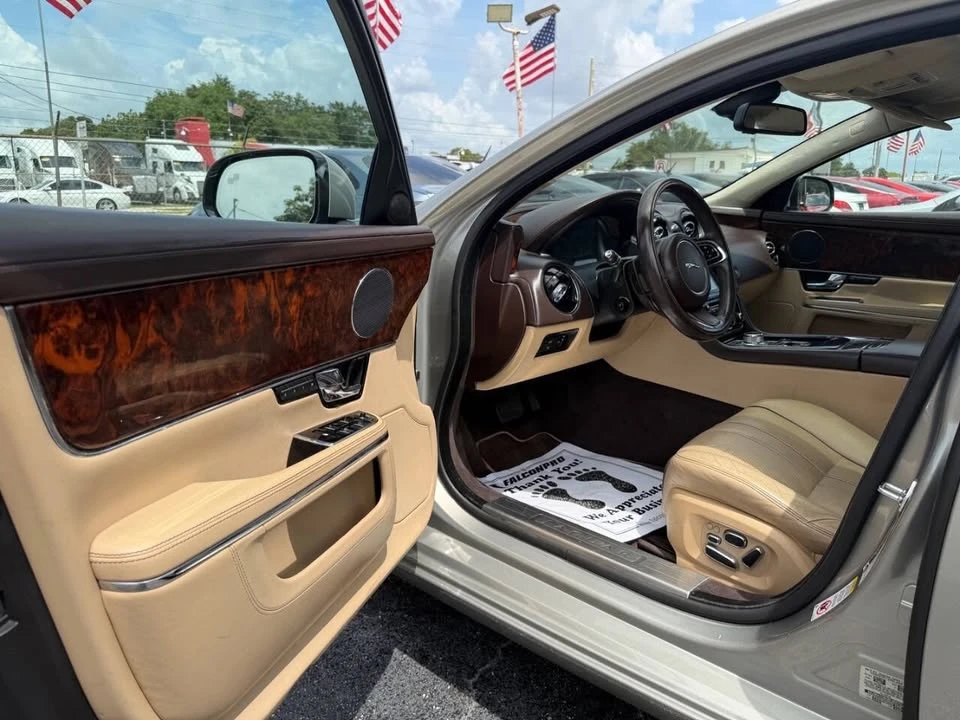 2011 Jaguar X351 XJ - Image 7 of 18