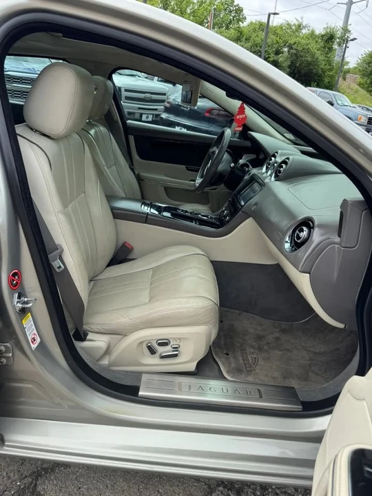 2011 Jaguar X351 XJ - Image 20 of 20
