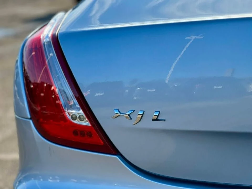 2011 Jaguar X351 XJ - Image 10 of 20