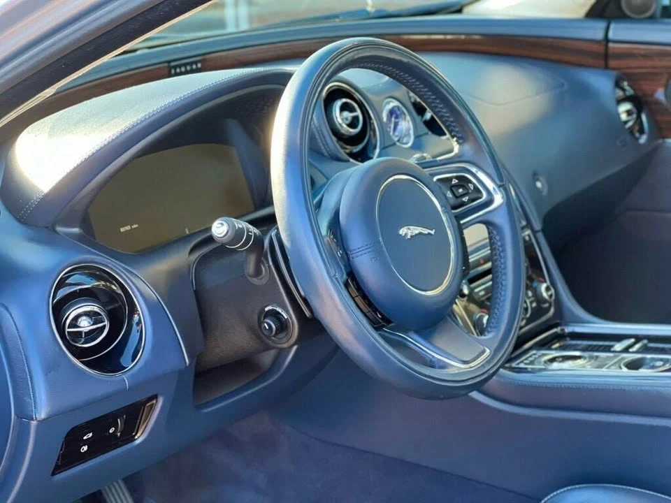 2011 Jaguar X351 XJ - Image 15 of 20