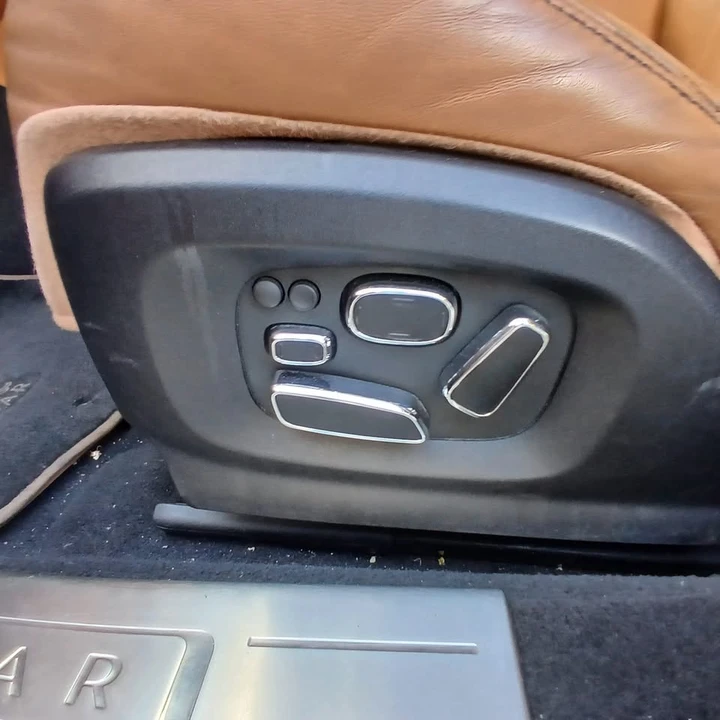 2011 Jaguar X351 XJ - Image 10 of 20