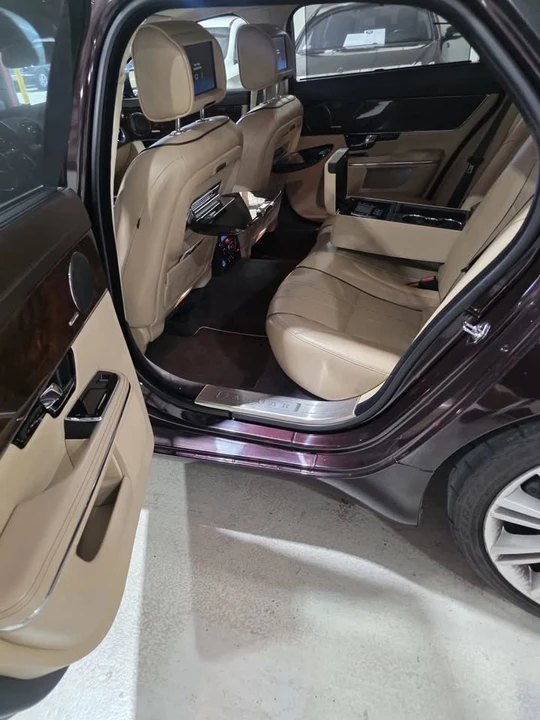 2011 Jaguar X351 XJ - Image 14 of 20