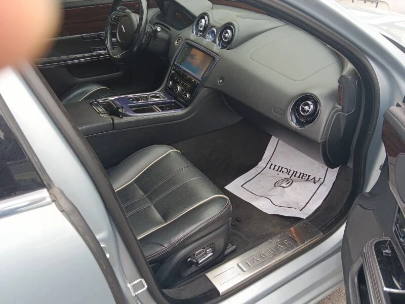 2011 Jaguar X351 XJ - Image 8 of 9