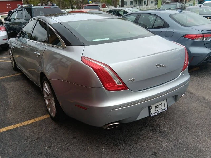 2011 Jaguar X351 XJ - Image 2 of 9