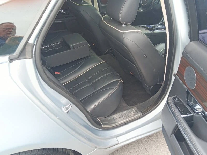 2011 Jaguar X351 XJ - Image 7 of 9