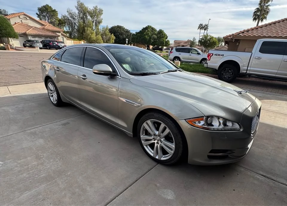 2011 Jaguar X351 XJ - Image 2 of 16