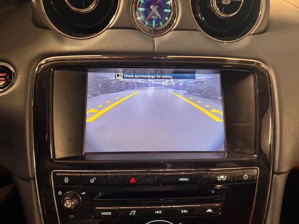 2011 Jaguar X351 XJ - Image 16 of 16