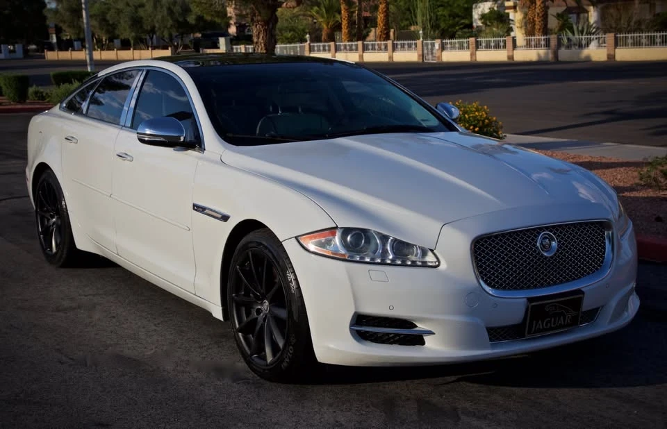 2011 Jaguar X351 XJ - Image 5 of 19