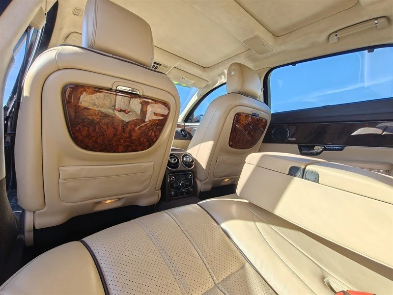 2011 Jaguar X351 XJ - Image 17 of 20