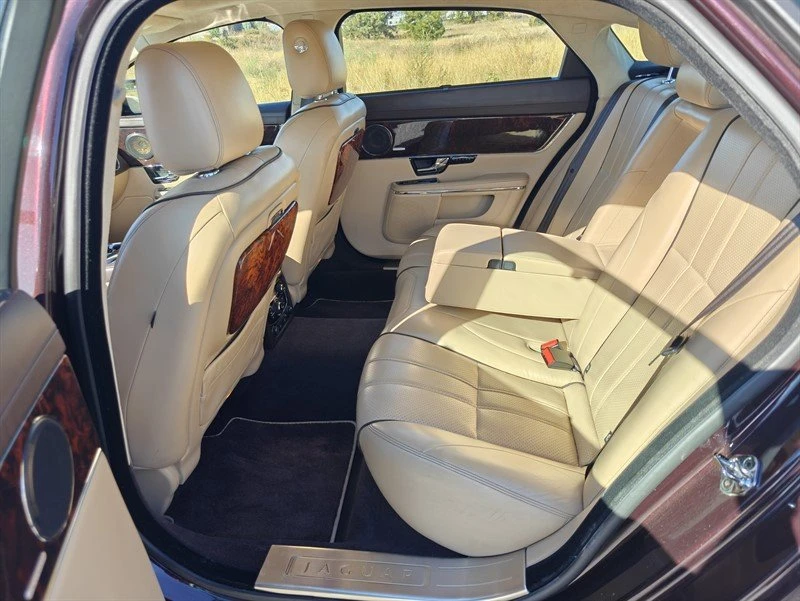 2011 Jaguar X351 XJ - Image 16 of 20