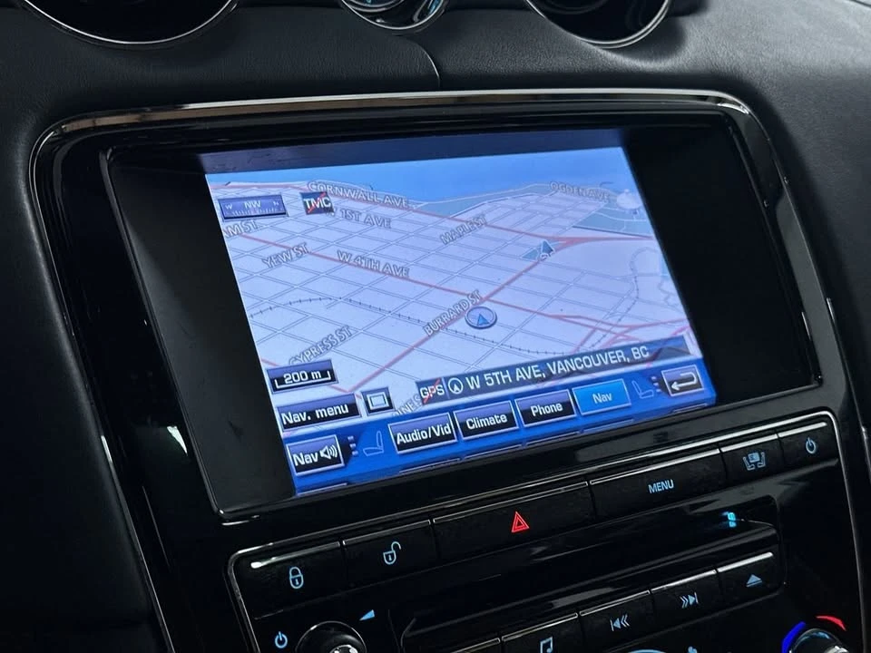 2011 Jaguar X351 XJ - Image 17 of 20