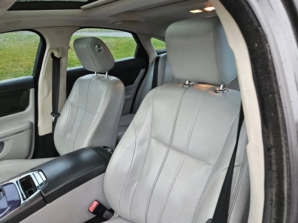 2011 Jaguar X351 XJ - Image 13 of 20