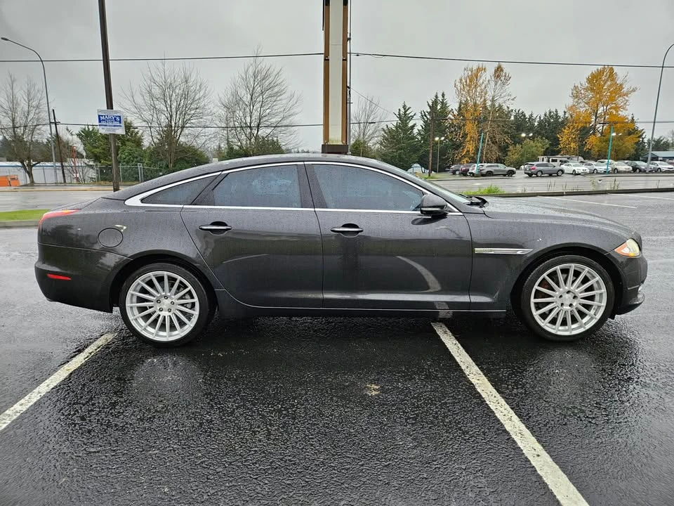 2011 Jaguar X351 XJ - Image 2 of 20