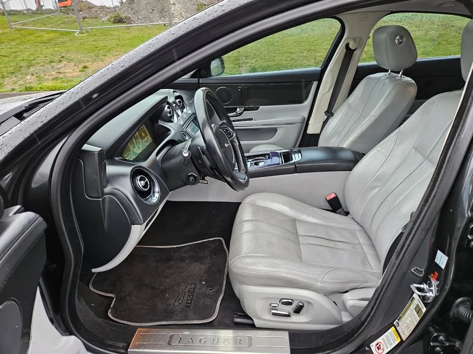 2011 Jaguar X351 XJ - Image 12 of 20