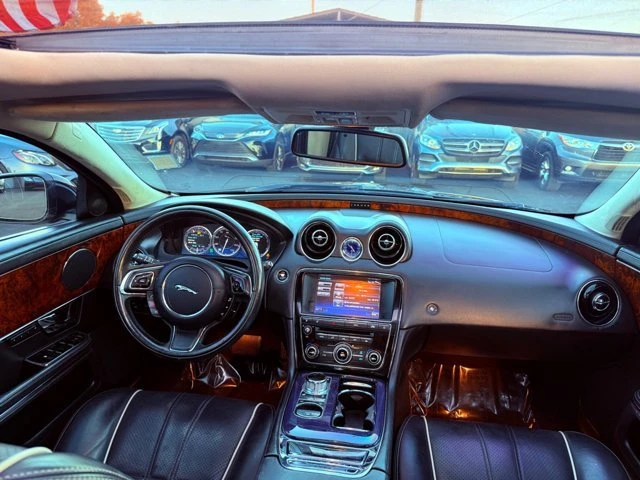 2011 Jaguar X351 XJ - Image 17 of 20