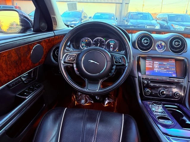 2011 Jaguar X351 XJ - Image 18 of 20