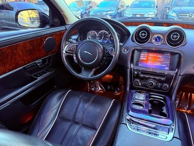 2011 Jaguar X351 XJ - Image 19 of 20