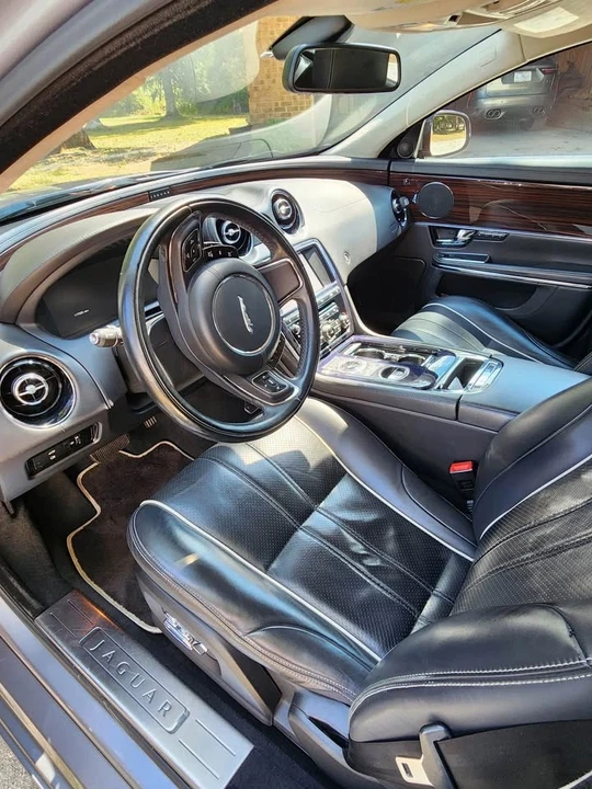 2011 Jaguar X351 XJ - Image 6 of 10