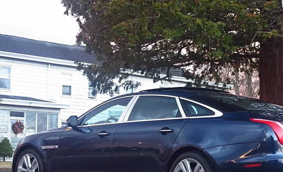 2011 Jaguar X351 XJ - Image 3 of 20