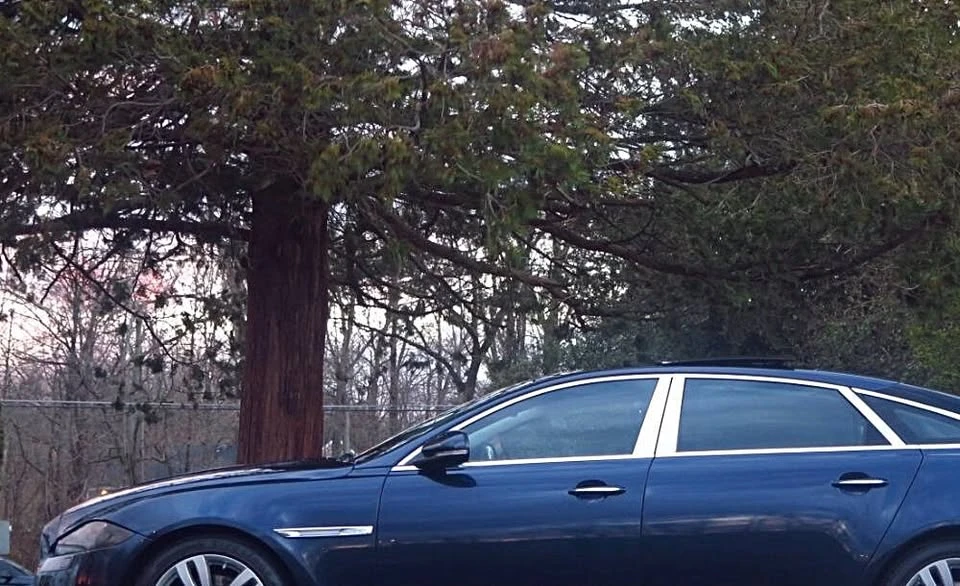 2011 Jaguar X351 XJ - Image 2 of 20