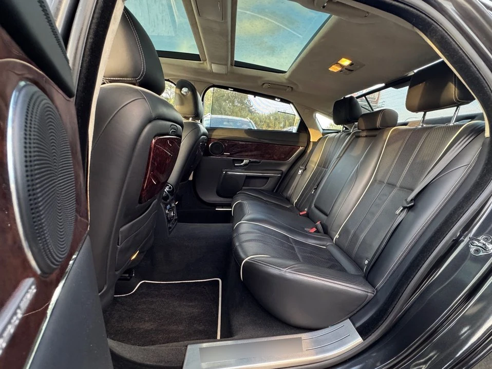 2011 Jaguar X351 XJ - Image 8 of 20