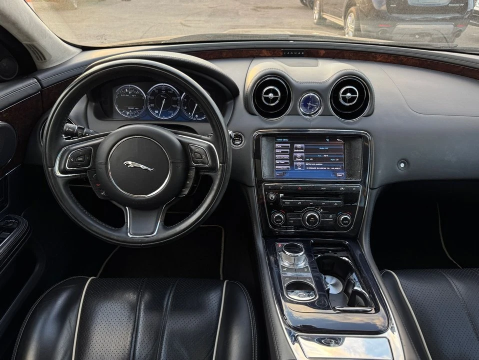 2011 Jaguar X351 XJ - Image 2 of 20
