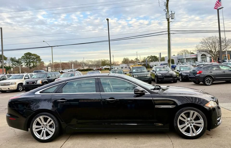2011 Jaguar X351 XJ - Image 4 of 20