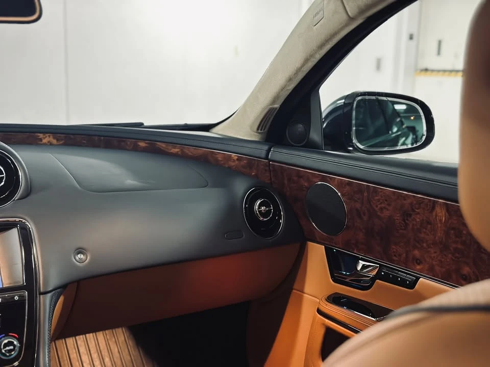 2011 Jaguar X351 XJ - Image 11 of 19