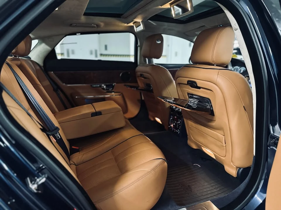 2011 Jaguar X351 XJ - Image 3 of 19