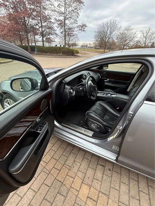2011 Jaguar X351 XJ - Image 6 of 13