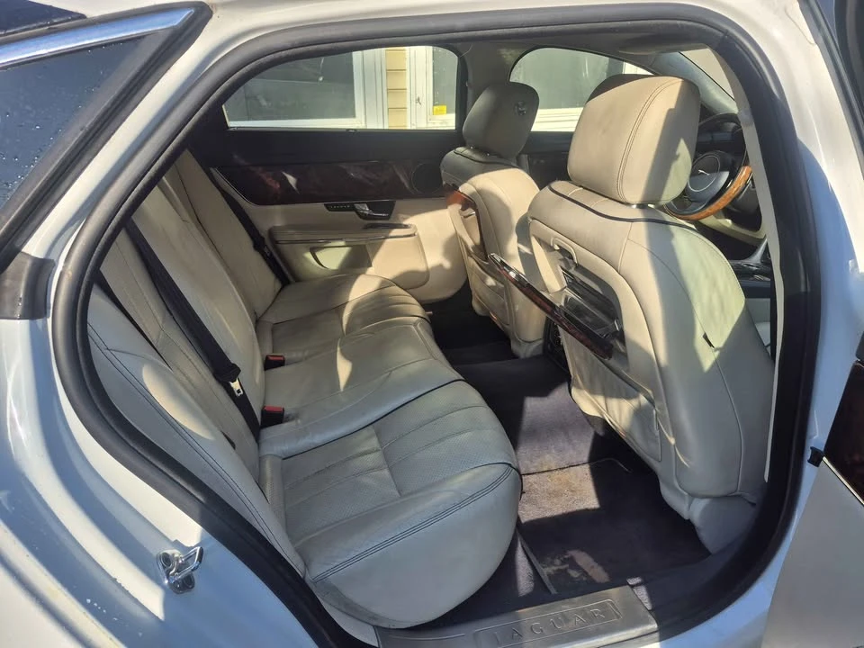 2011 Jaguar X351 XJ - Image 6 of 11