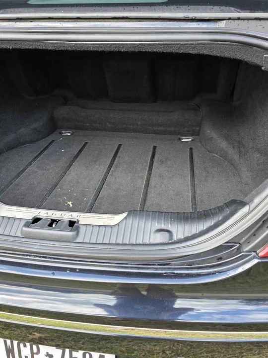 2011 Jaguar X351 XJ - Image 17 of 18