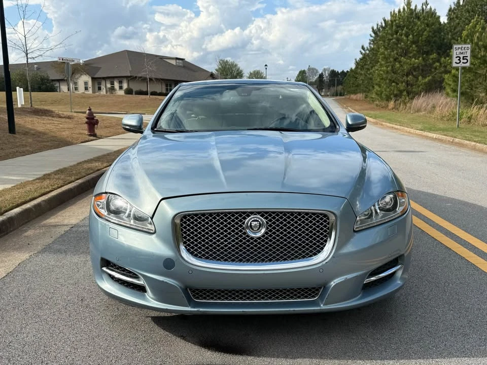 2011 Jaguar X351 XJ - Image 2 of 20