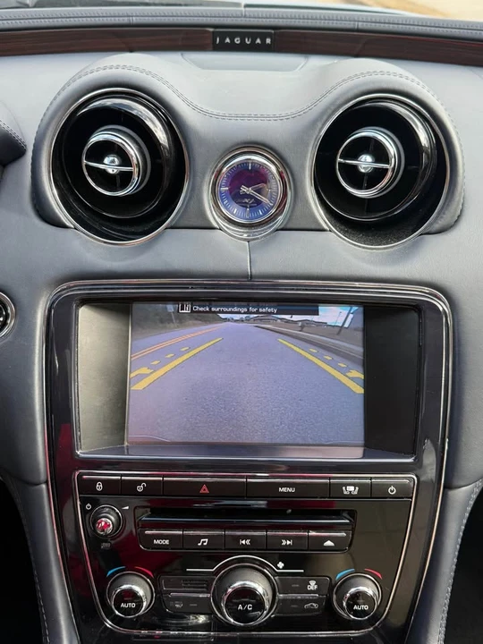 2011 Jaguar X351 XJ - Image 19 of 20