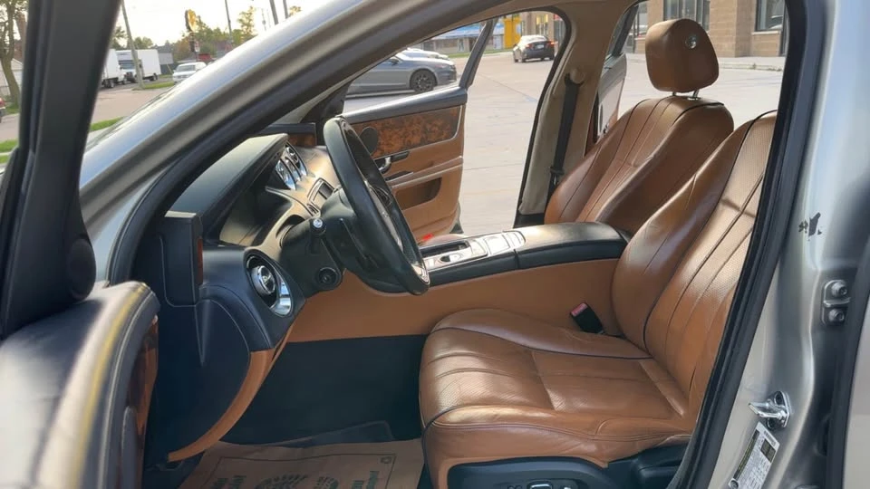 2011 Jaguar X351 XJ - Image 9 of 18