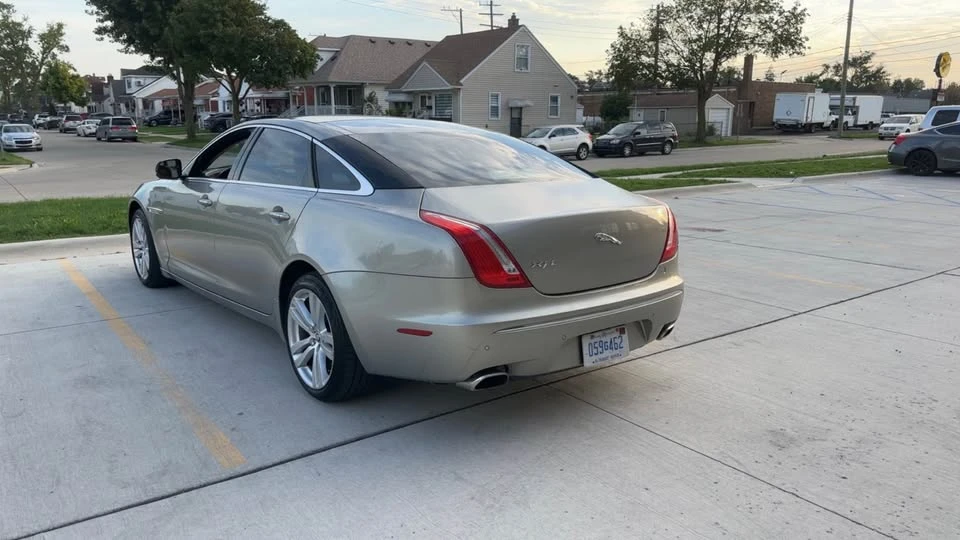 2011 Jaguar X351 XJ - Image 5 of 18