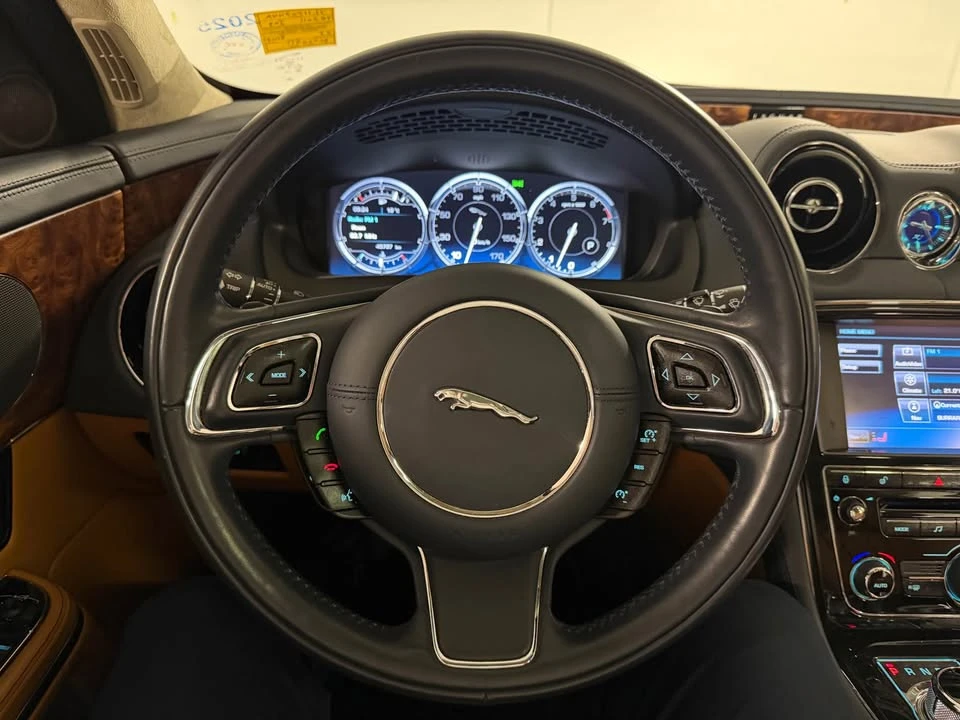 2011 Jaguar X351 XJ - Image 14 of 20
