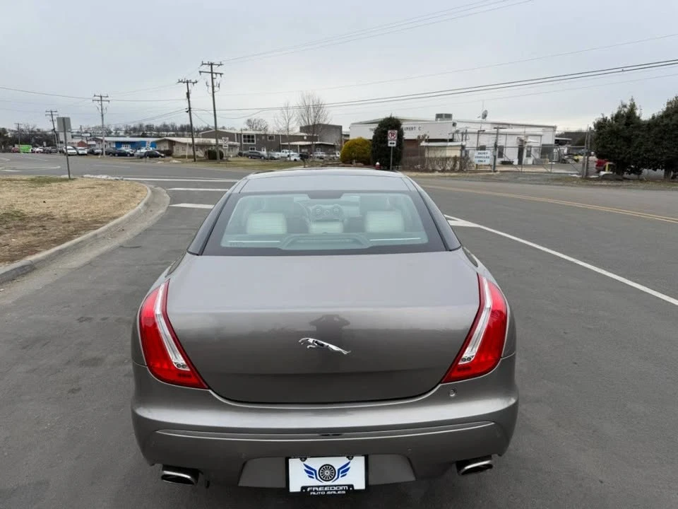 2011 Jaguar X351 XJ - Image 11 of 20