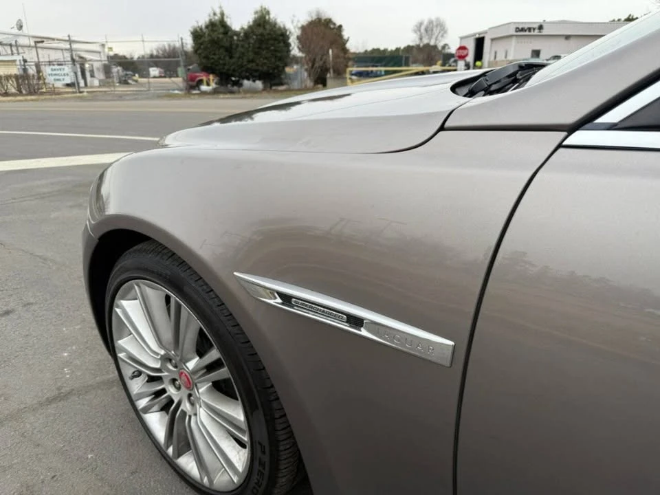 2011 Jaguar X351 XJ - Image 14 of 20