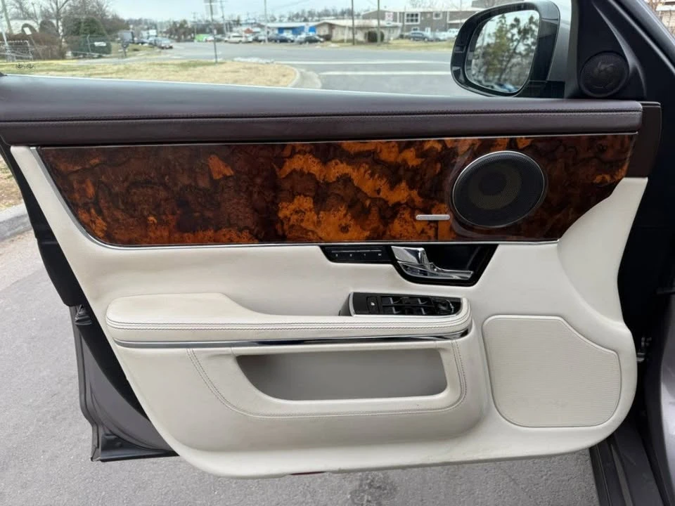 2011 Jaguar X351 XJ - Image 18 of 20