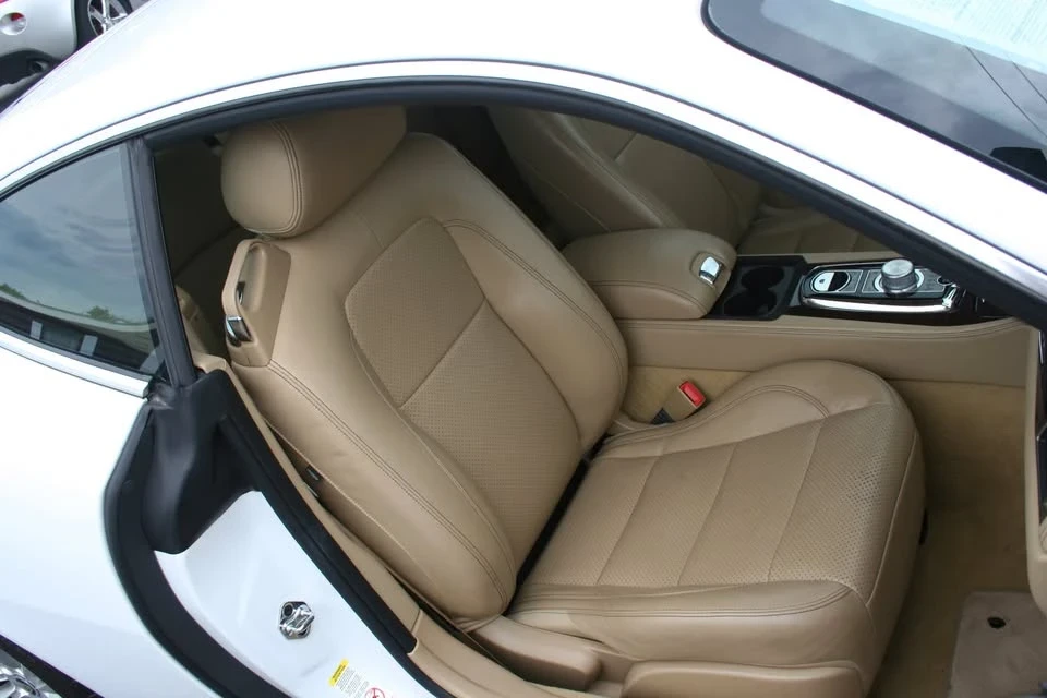 2011 Jaguar X150 XK - Image 7 of 10