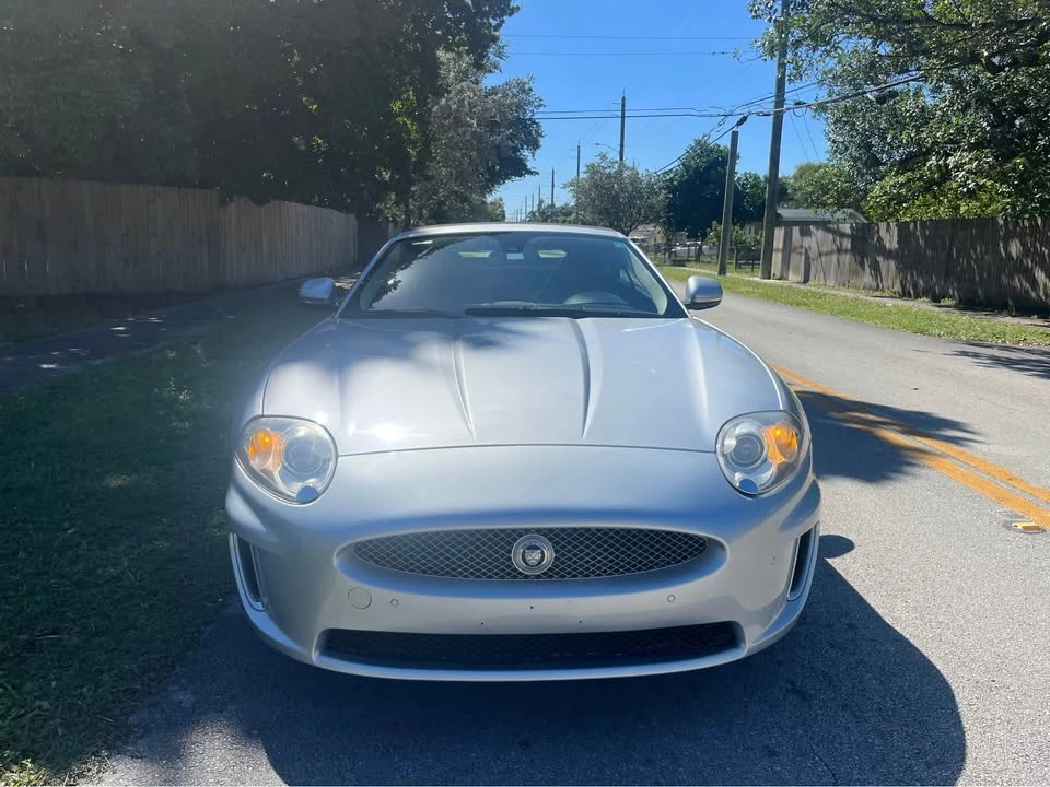 2011 Jaguar X150 XK - Image 2 of 9