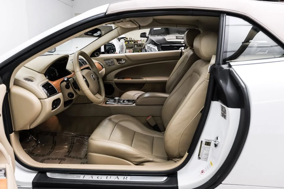 2011 Jaguar X150 XK - Image 4 of 19