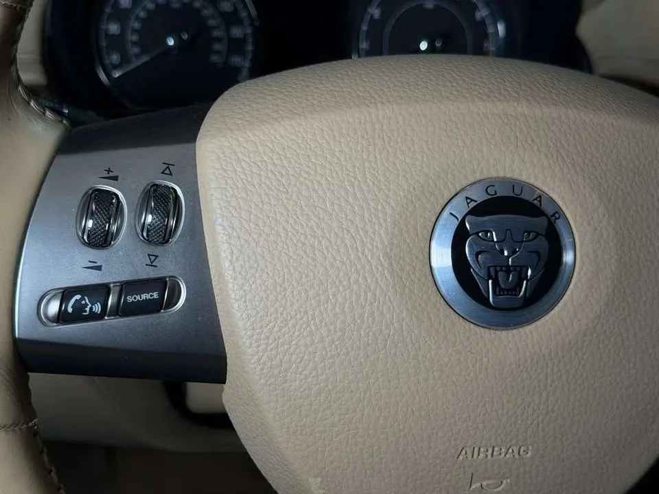 2011 Jaguar X150 XK - Image 16 of 20