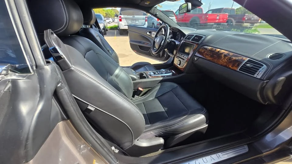 2011 Jaguar X150 XK - Image 12 of 17