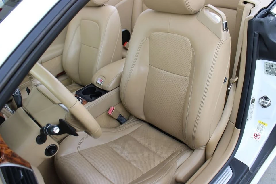 2011 Jaguar X150 XKR - Image 19 of 20