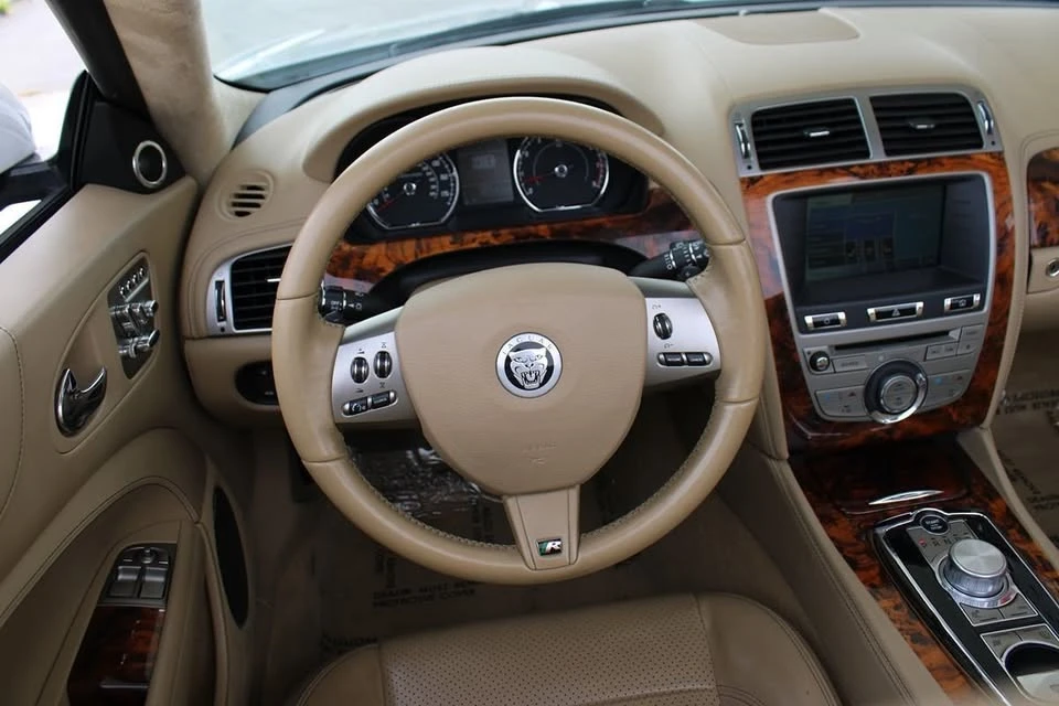 2011 Jaguar X150 XKR - Image 11 of 20