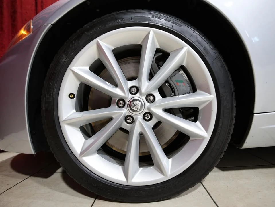 2011 Jaguar X150 XKR - Image 6 of 11